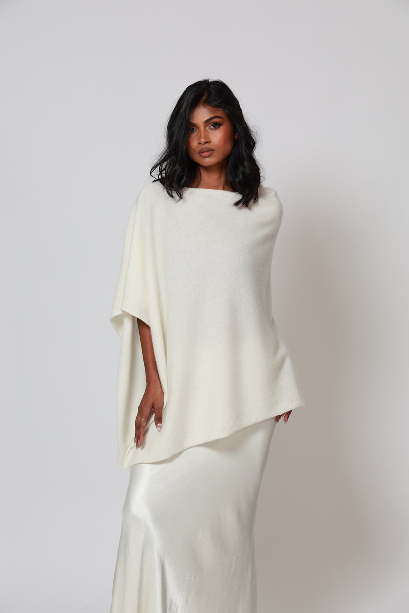 Iylah Wool Poncho Ivory