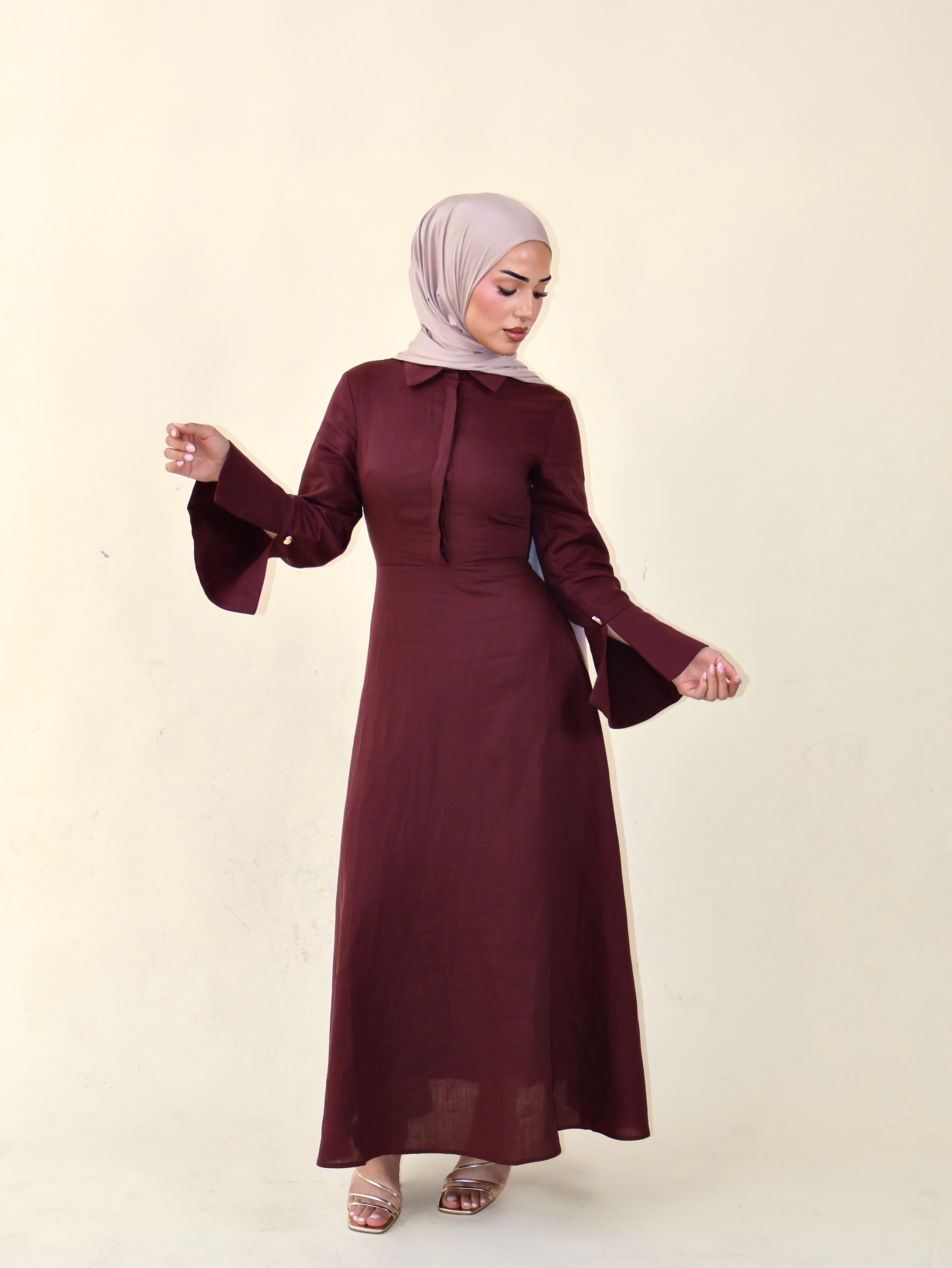 Elara Plum
