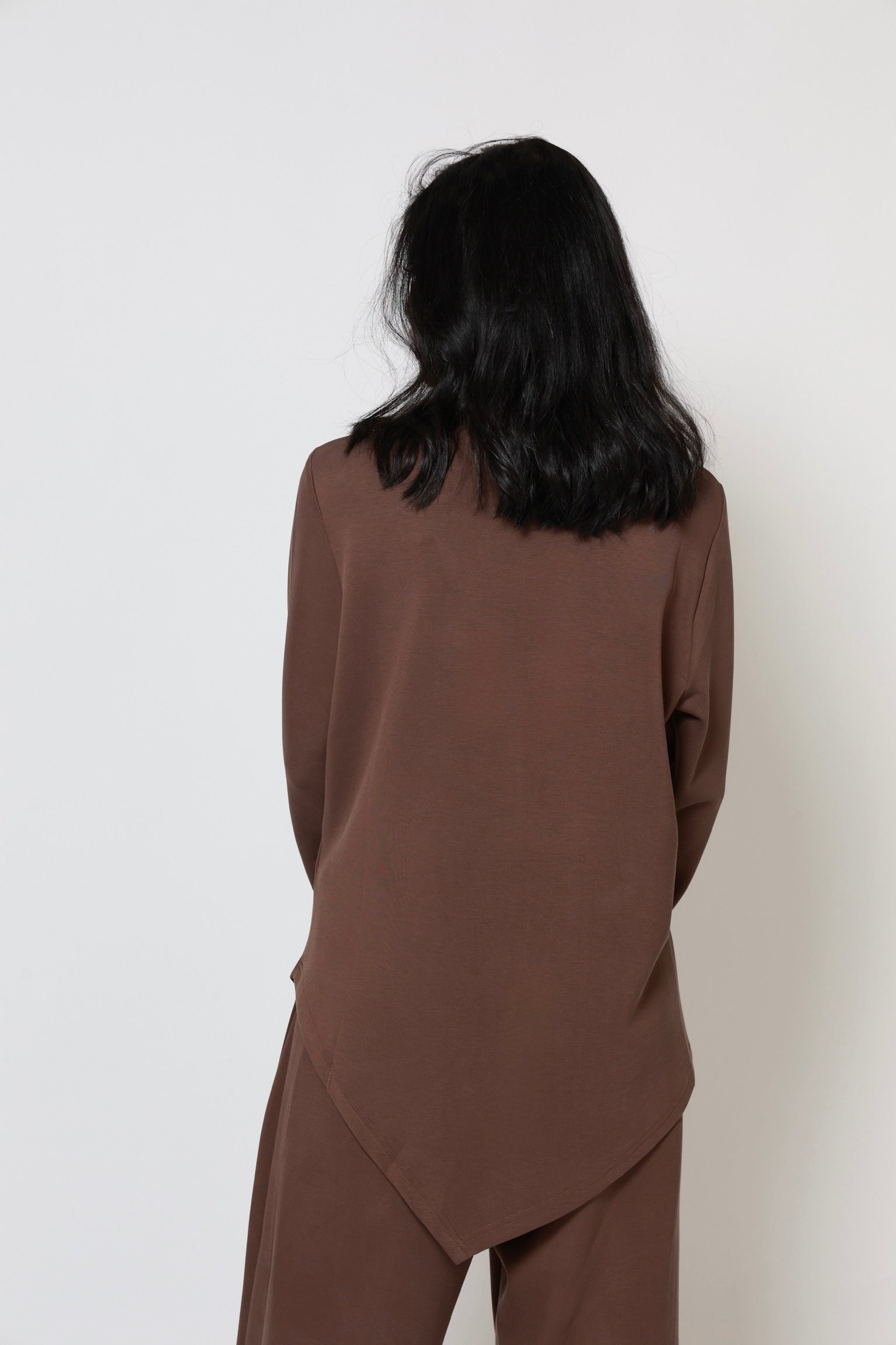 Mara Asymmetrical Top Brown (PREORDER)
