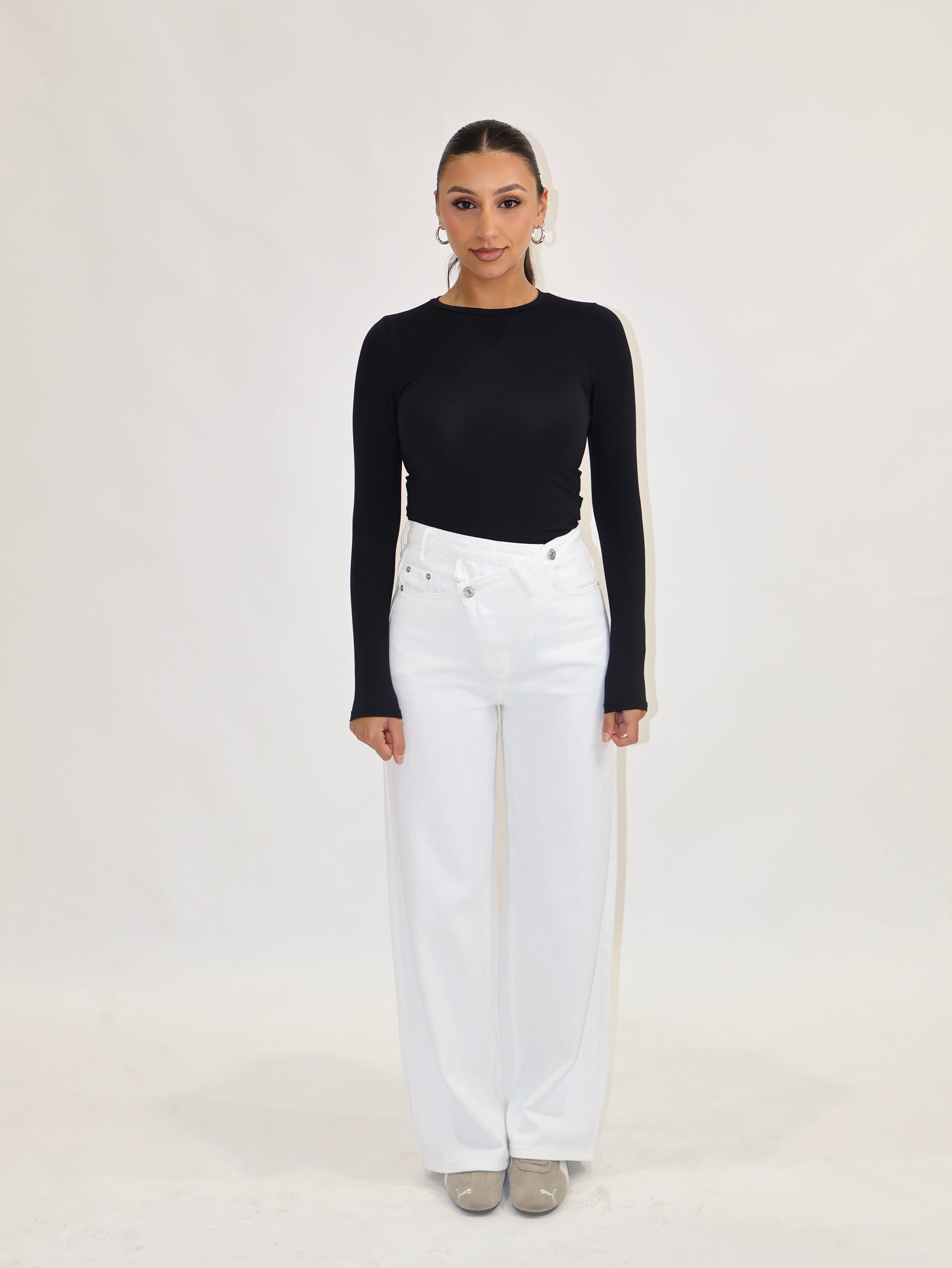Vela Contour Jean White