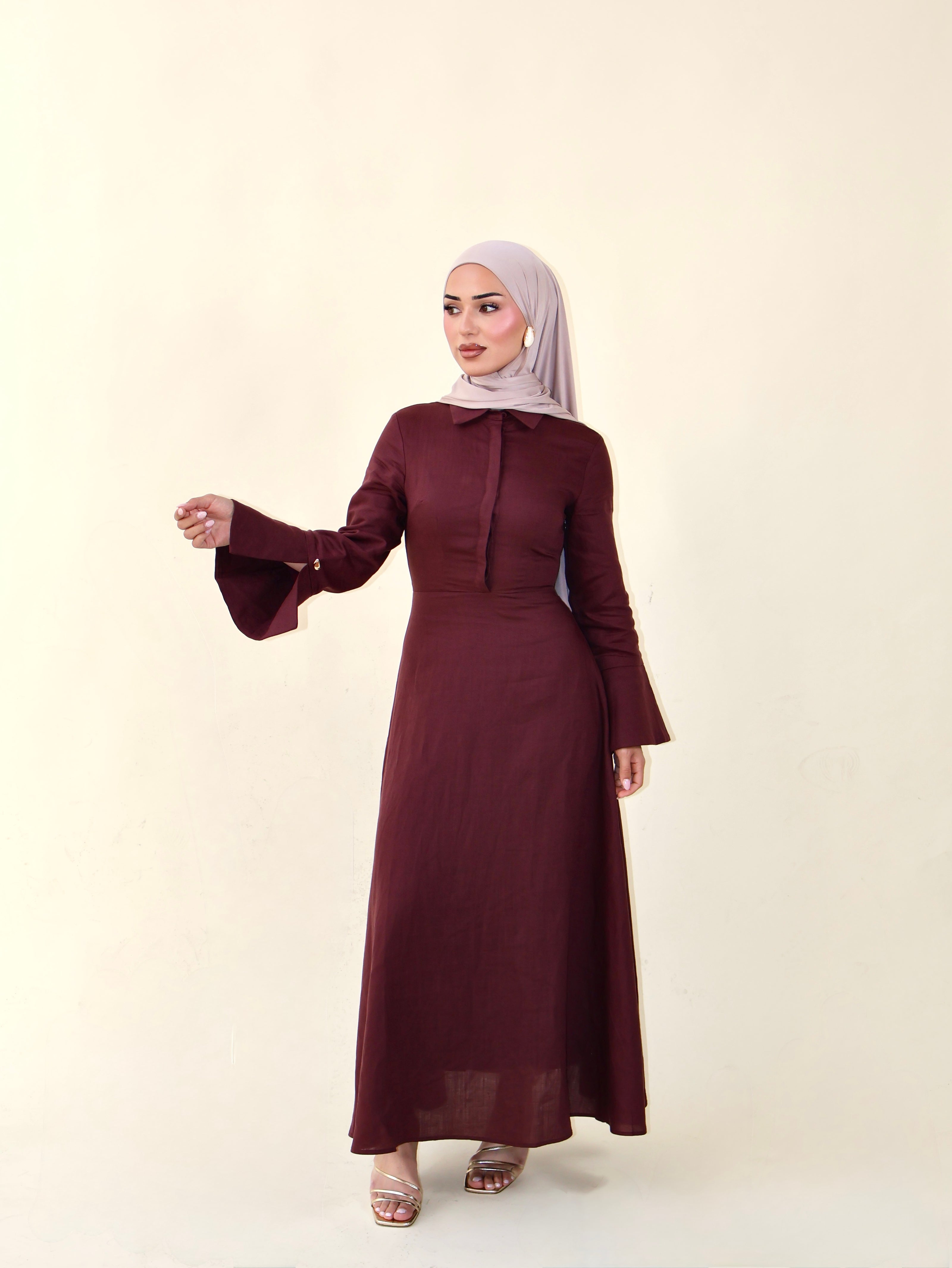 Elara Plum