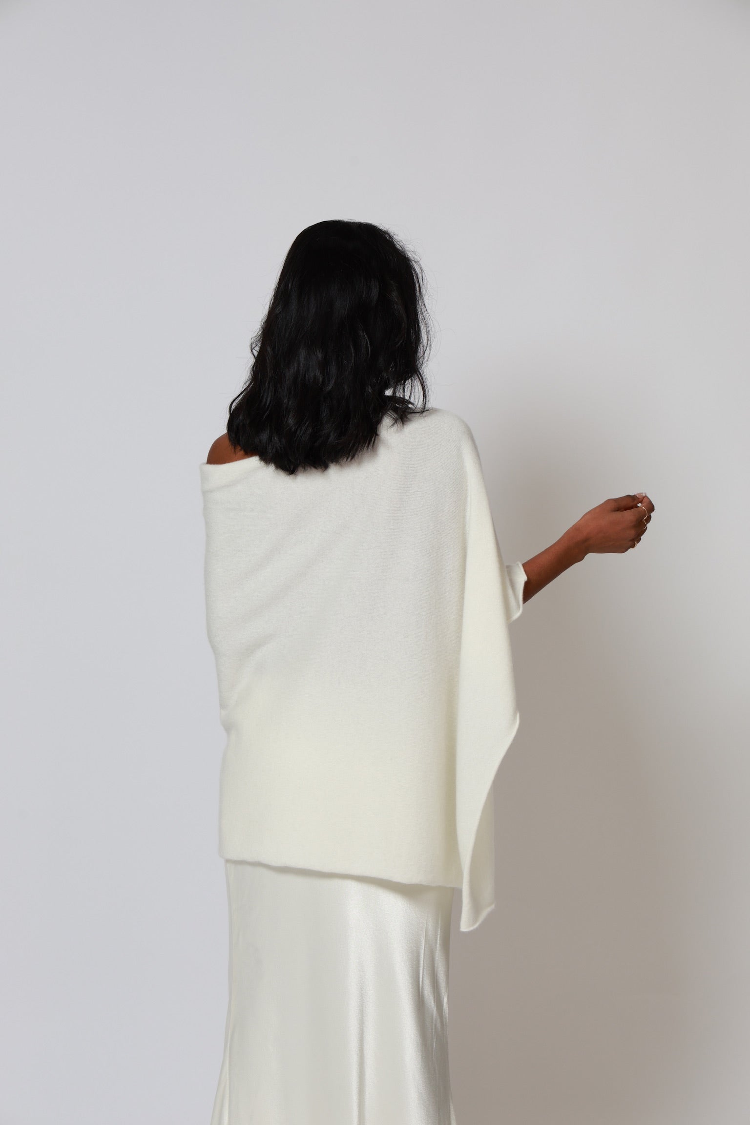 Iylah Wool Poncho Ivory