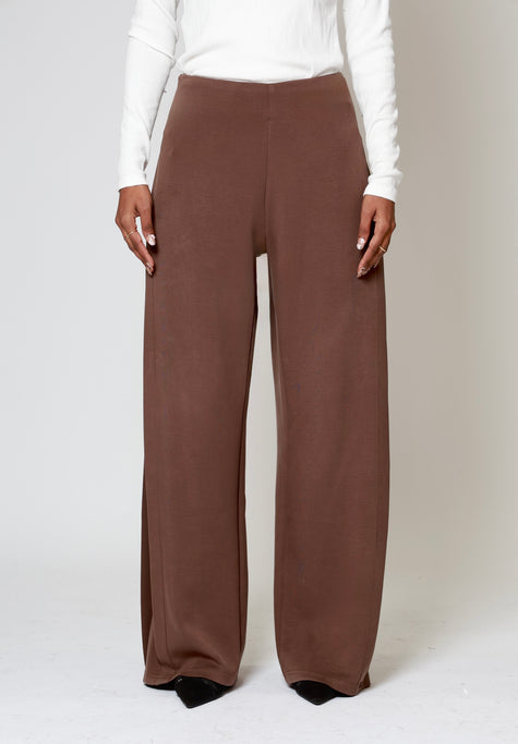 Mara Side Pleat Pant Brown