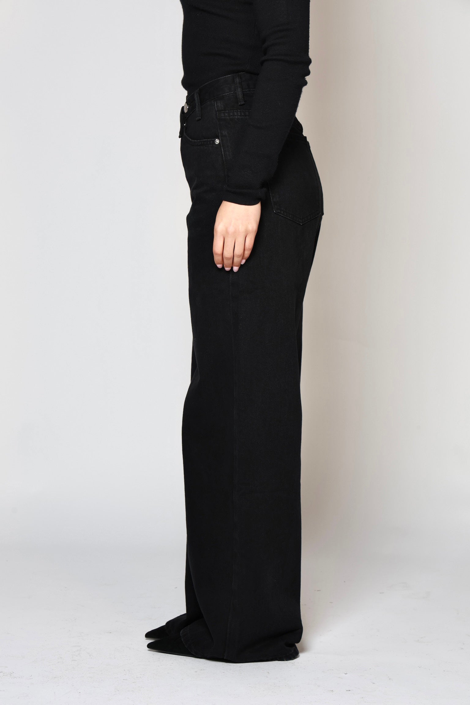 Vela Contour Jean Black