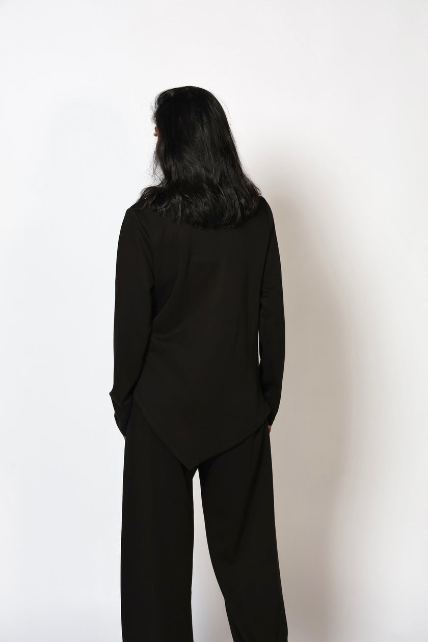 Mara Asymmetrical Top Black (PREORDER)
