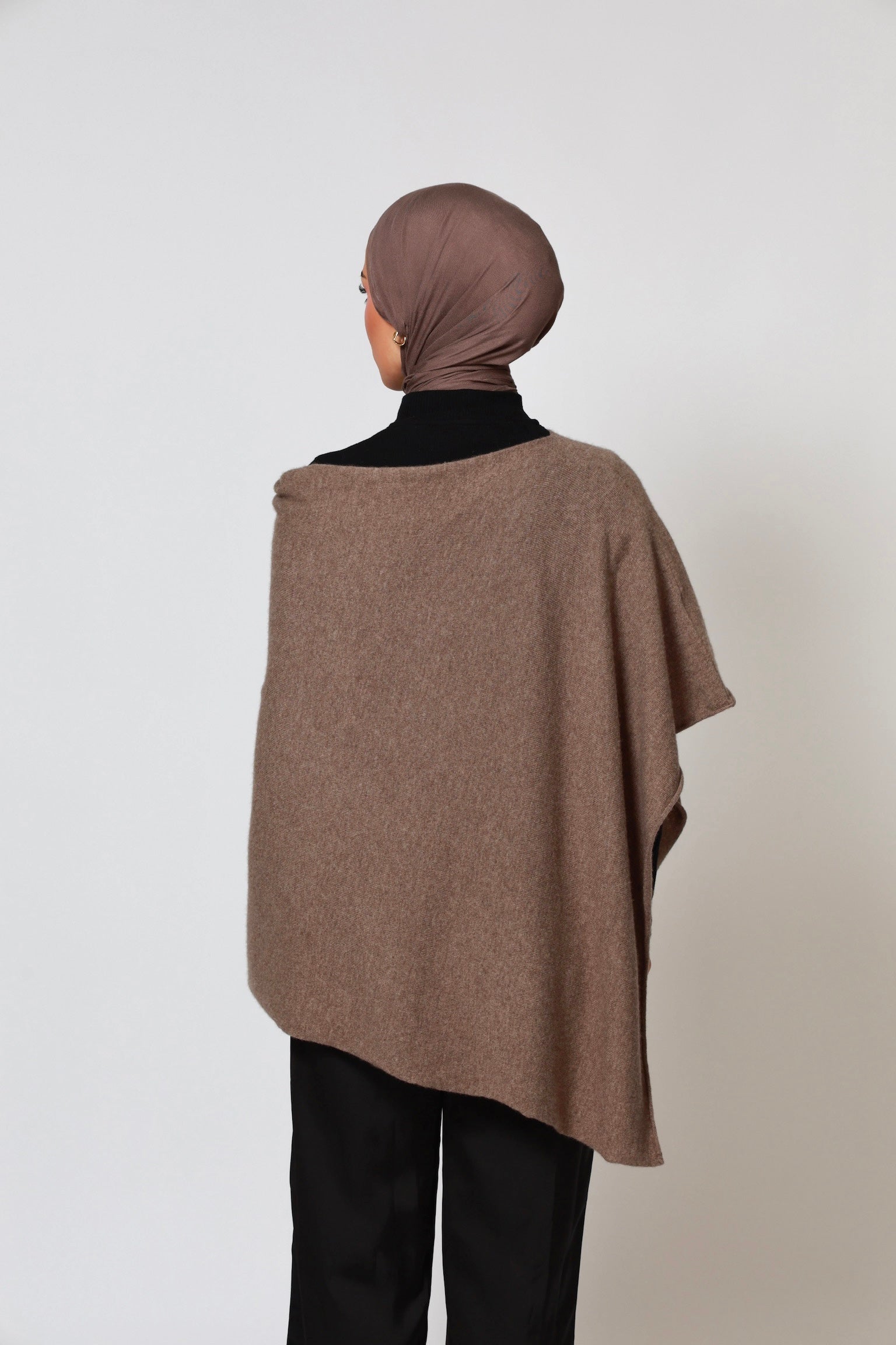 Iylah Wool Poncho Oatmeal (PREORDER)