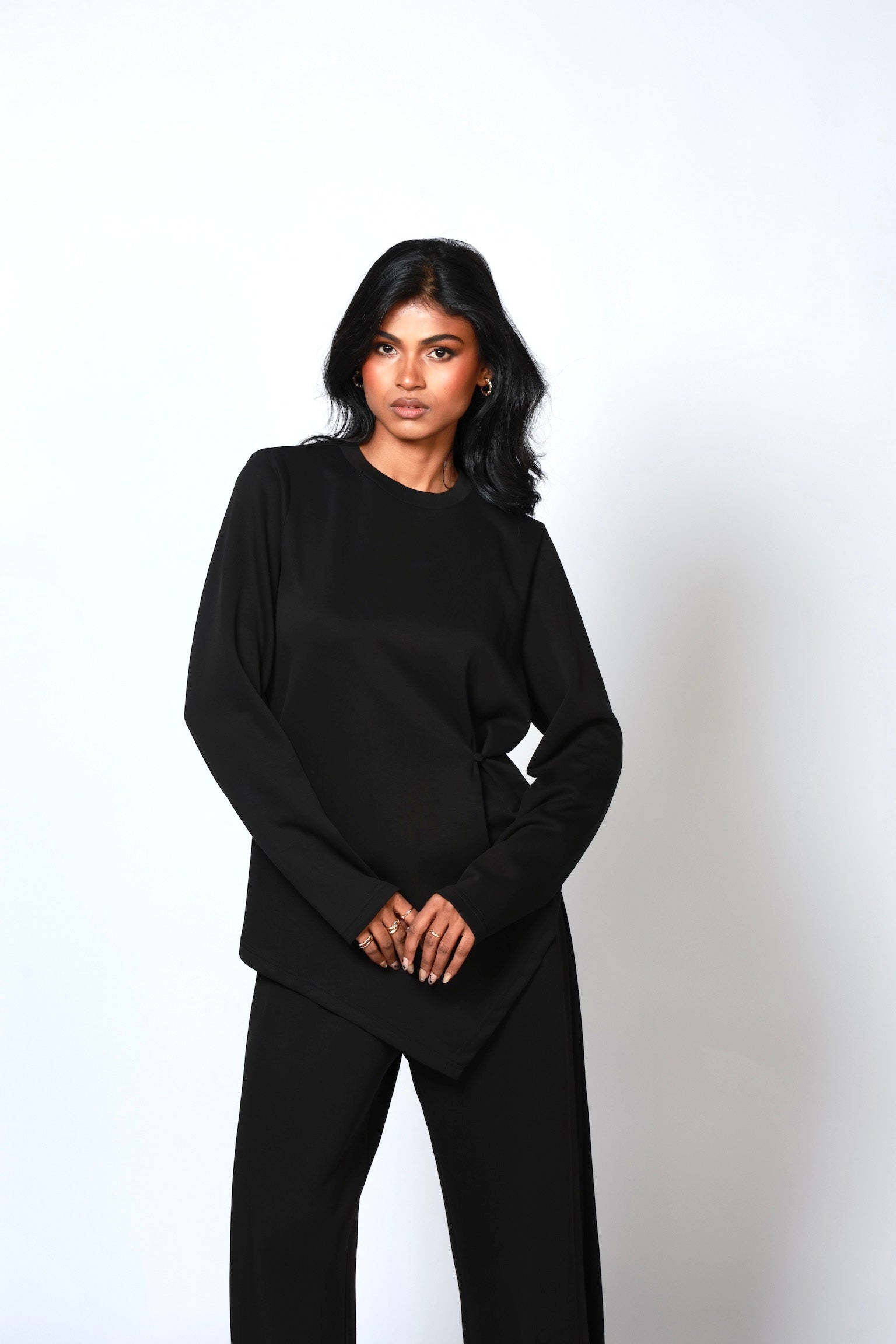 Mara Asymmetrical Top Black (PREORDER)