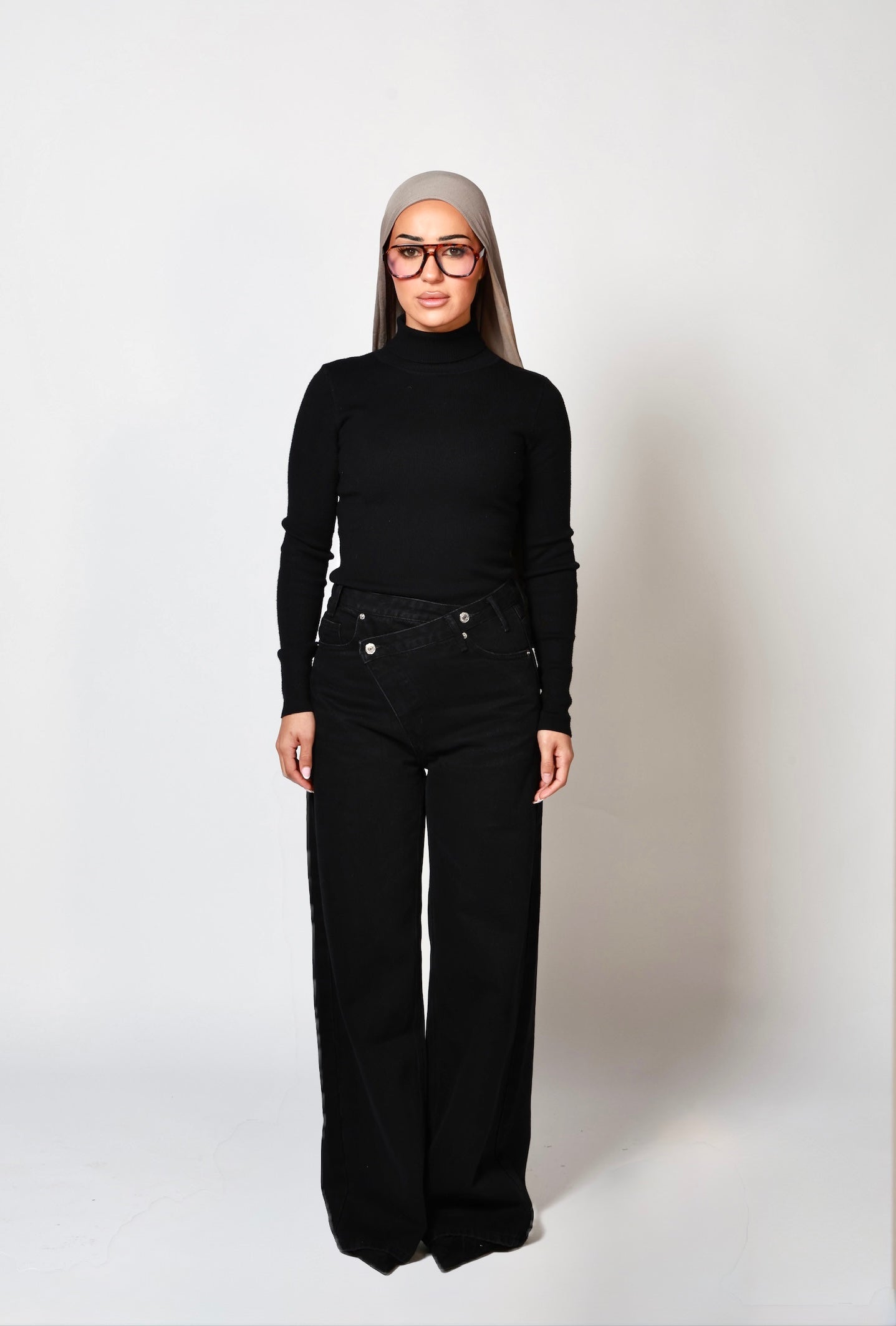 Vela Contour Jean Black